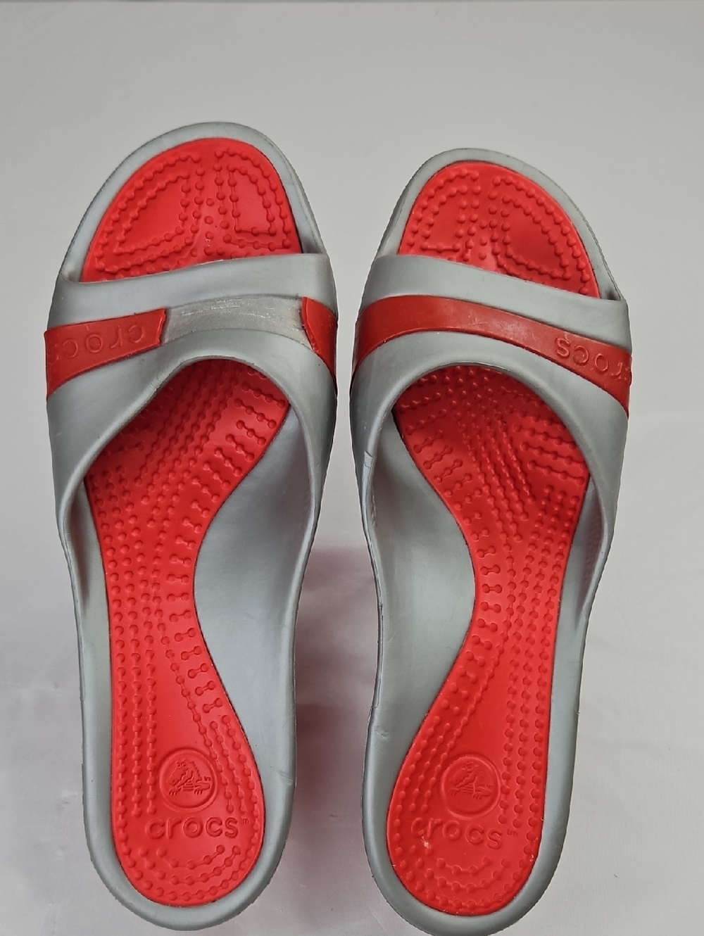 CROCS Women's Silver & Red Wedge Slide Sandals Size 12